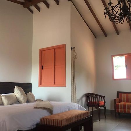 Hotel Saval Jerico Екстериор снимка