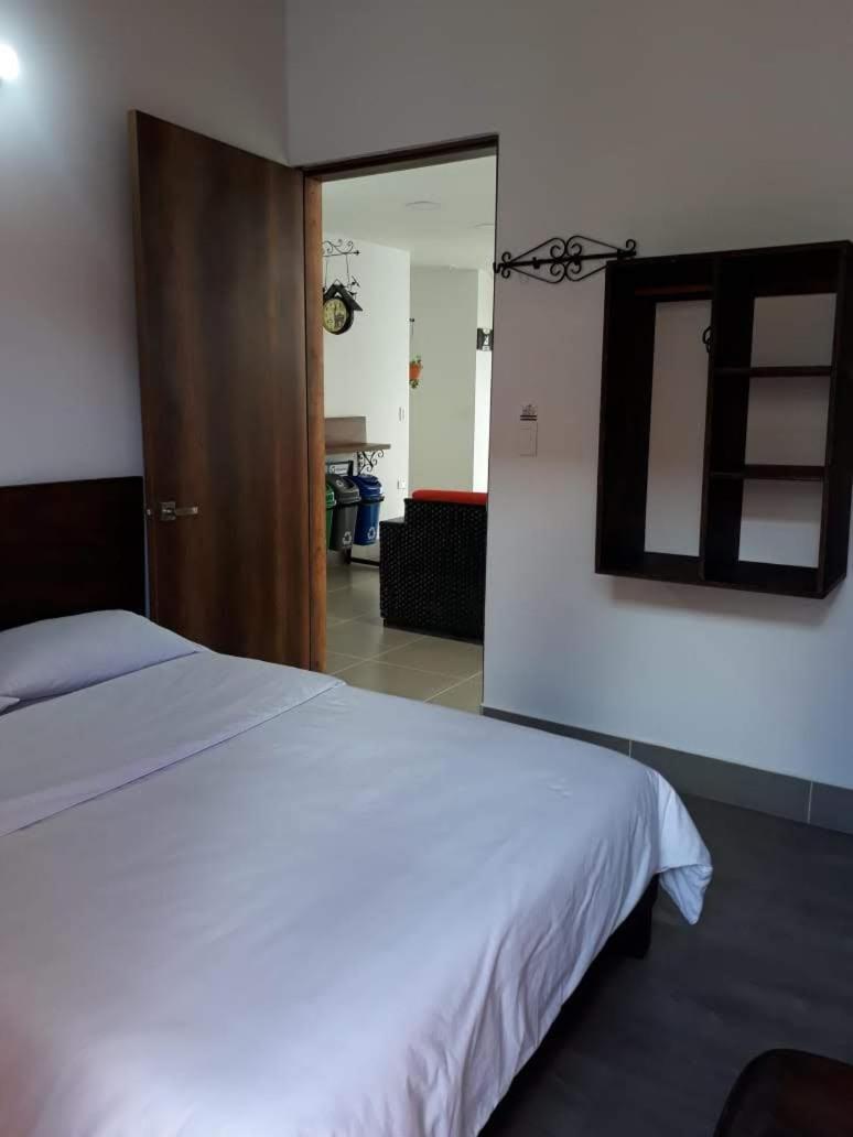 Hotel Saval Jerico Екстериор снимка
